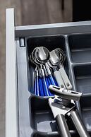 Studio Krakow Starowislna by Renters