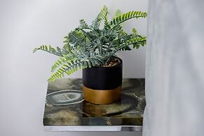 Studio Krakow Starowislna by Renters