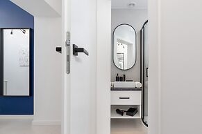 Studio Krakow Starowislna by Renters