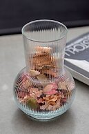 Studio Krakow Starowislna by Renters