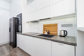 Studio Krakow Starowislna by Renters