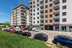 Apartment Na Zakolu Wisly by Renters