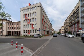 Studio Krakow Lea by Renters