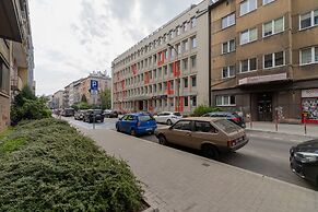 Studio Krakow Lea by Renters