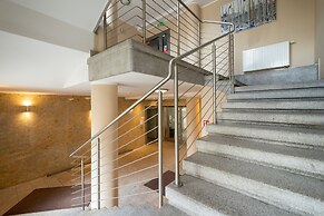 Studio Krakow Lea by Renters