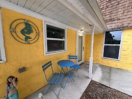 Neptune's Grotto Waterfront Retreat