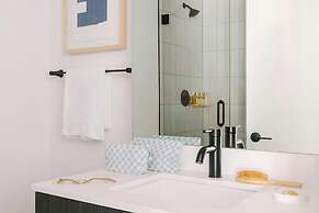 Sonder by Marriott Bonvoy The Opal Apartments River North