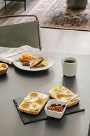 Sonder by Marriott Bonvoy The Opal Apartments River North