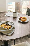 Sonder by Marriott Bonvoy The Opal Apartments River North