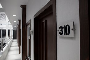 Hotel Grand One Plaza