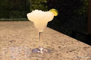 Hotel Grand One Plaza