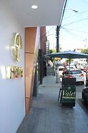 Hotel Grand One Plaza