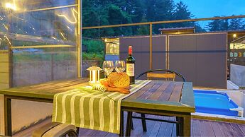 Gapyeong Bd7s Glamping&caravan