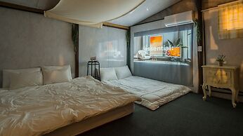 Gapyeong Bd7s Glamping&caravan