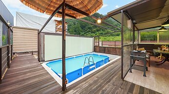 Gapyeong Bd7s Glamping&caravan