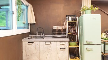 Gapyeong Bd7s Glamping&caravan