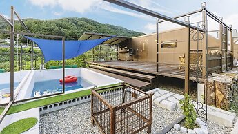 Gapyeong Bd7s Glamping&caravan