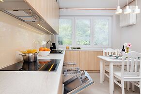 Apartment Gdańska Brzeźno by Renters