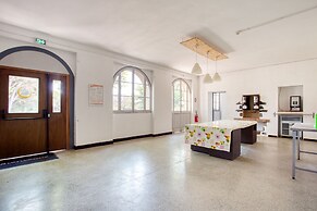 Auberge de Fréjus Saint-Raphael - Hostel