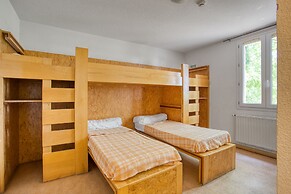 Auberge de Fréjus Saint-Raphael - Hostel