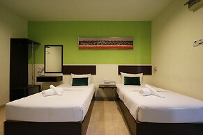 Golden Roof Hotel Falim Ipoh