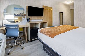 Days Inn by Wyndham Bronx NYC