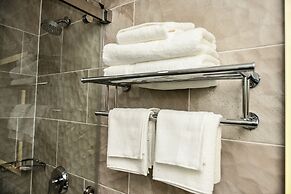 Days Inn by Wyndham Bronx NYC