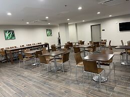 Days Inn by Wyndham Bronx NYC