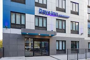 Days Inn by Wyndham Bronx NYC