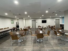 Days Inn by Wyndham Bronx NYC