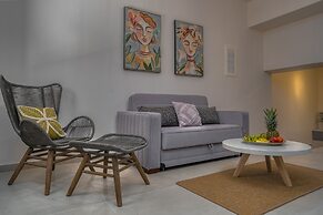 Andy & Hari's Elegant Town Studios