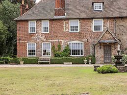 Solton Manor