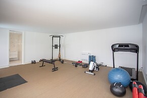 Liiiving in Porto - Dragão Pool View