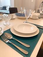 GTD8210 - Acropolis Cozy Apt.