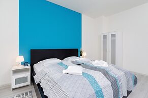 Stylish Apartment Rakowicka by Renters