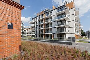 Stylish Apartment Rakowicka by Renters