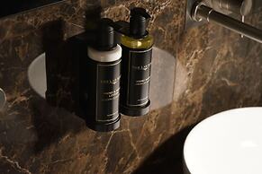 LAMBERTI BOUTIQUE HOTEL