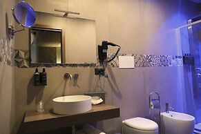 LAMBERTI BOUTIQUE HOTEL