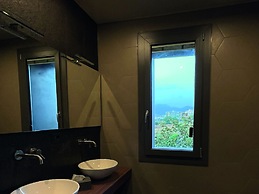 LAMBERTI BOUTIQUE HOTEL