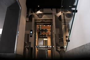 LAMBERTI BOUTIQUE HOTEL