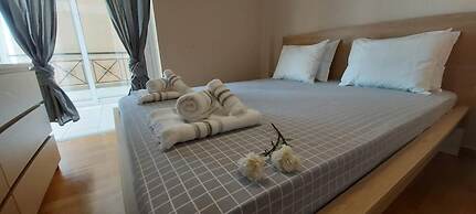 GTD33801 - Aura Acropolis View