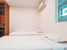 A Hotel Desker