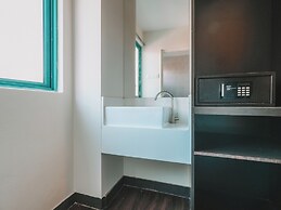 A Hotel Desker