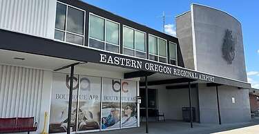 Radisson Hotel Pendleton Airport