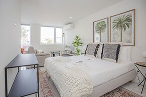 Liiiving - Luxury Gallery Apartment II