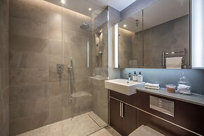 Thornes House Apartments