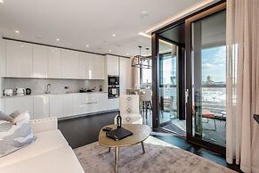 Thornes House Apartments