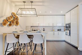 Thornes House Apartments