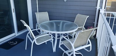 Harbour Island 106l 2 Bedroom Condo by RedAwning