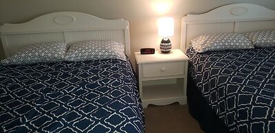 Harbour Island 106l 2 Bedroom Condo by RedAwning